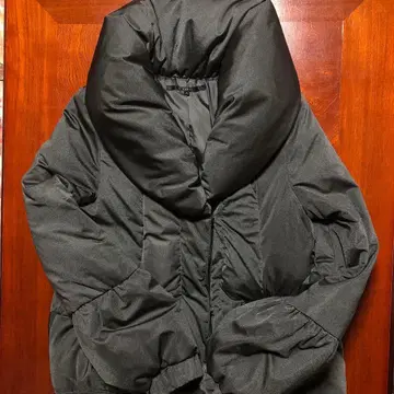 [ YEVS ] 다운 자켓 M 사이즈 차콜 그레이