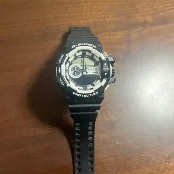 G-SHOCK 블랙 디지털