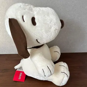 스누피 그랑데 봉제 인형 브라운 앉은 모습