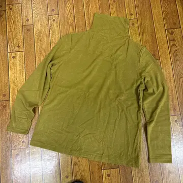 새상품 온프리크 올리브 긴팔 티셔츠 3L