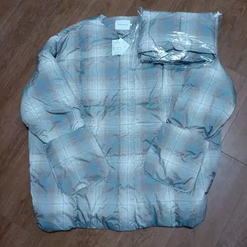 새상품 아메리칸 홀릭 머플러 포함 충전솜 코트 L