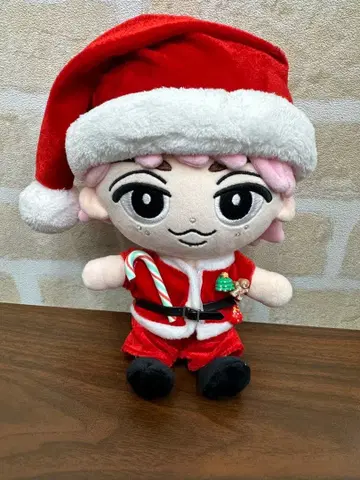 금일 한정 Snow Man 사쿠마 다이스케 산타클로스 의상