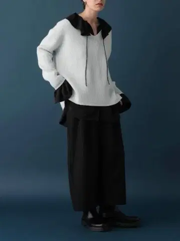 [ 우타오 ] 롱 코쿤 스커트 블랙