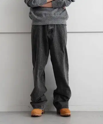 Basketcase lax baggy denim 'FADED BLACK'