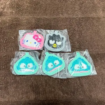 산리오 캐릭터즈 사가 자수 키링 가챠