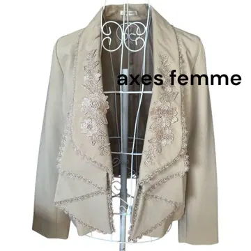 axes femme 베이지 테일러드 자켓 M