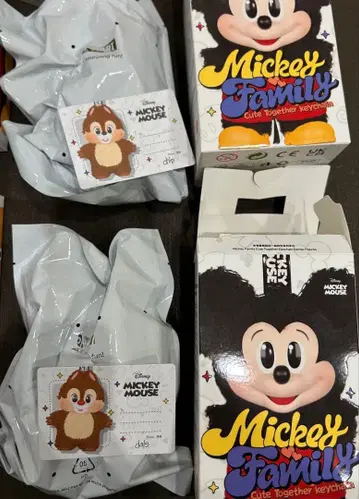 정품 POPMART 팝마트 칩 앤 데일