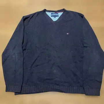 TOMMY HILFIGER 다크 네이비 V넥 니트