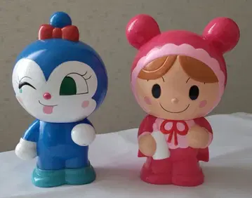 소프트 비닐 인형