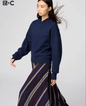스무스 코튼 크루넥 스웨터 네이비 XL 사이즈 UNIQLO