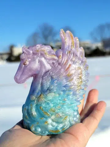 희망과 금전운을 이끄는 치유의 날개 말