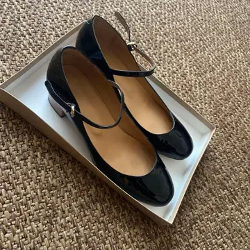 a.p.c. 멜리 제인 에나멜