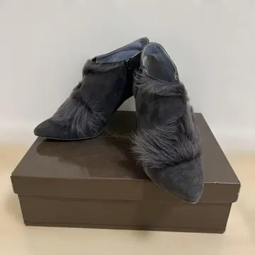 오데뜨 앤 오딜(Odette e Odile) 부티 22cm