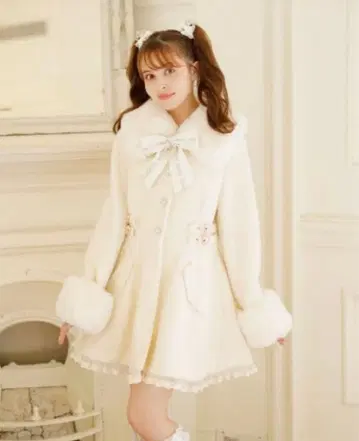 LIZLISA 비쥬 리본 미니 A라인 코트 화이트