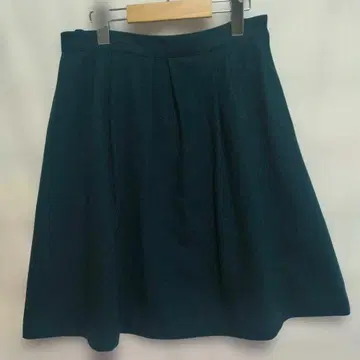 다크 그린 스커트 무릎 기장 L 사이즈