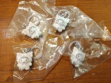 산리오 메지루시 액세서리 폭신폭신 스노우 쿠로미 4개 세트