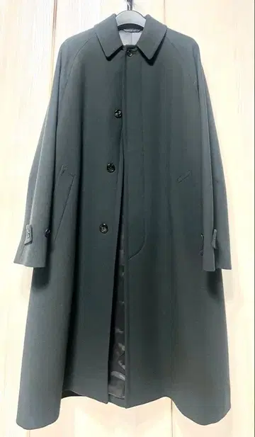 Camoshita United Arrows 스텐카라 코트