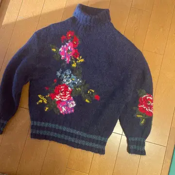 leur logette (룰 로젯) 니트 스웨터