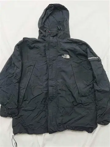 더 노스 페이스 마운틴 파카 블랙 계열 남성용
