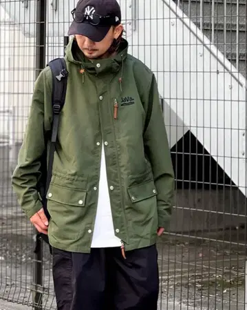 jaVa 후드 부착 마운틴 파카 올리브 그린