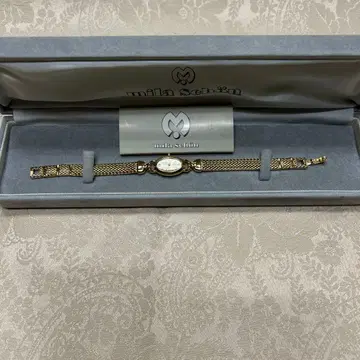 [ 새상품급 ] mila schon 골드 메쉬 밴딩 손목시계