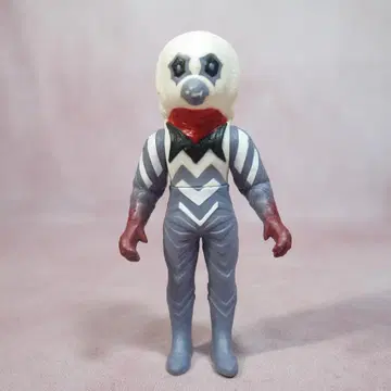 울트라 괴수 시리즈 500 갓츠 외계인 소프트 비닐