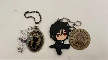 블랙 시엘 집사 세바스찬 키링 세트