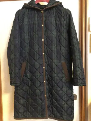 후드 부착 체크 무늬 퀼팅 롱 코트