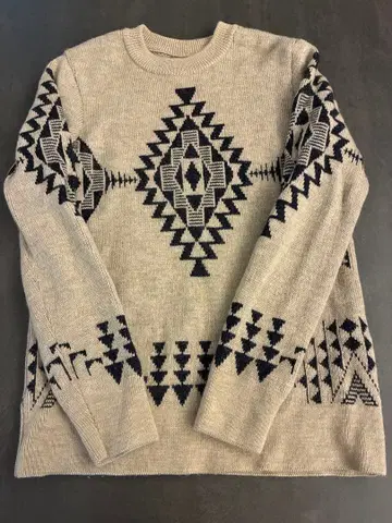 젤라 스웨터 L 사이즈