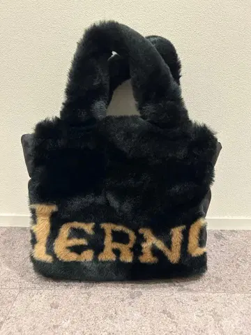 Herno 블랙 토트백