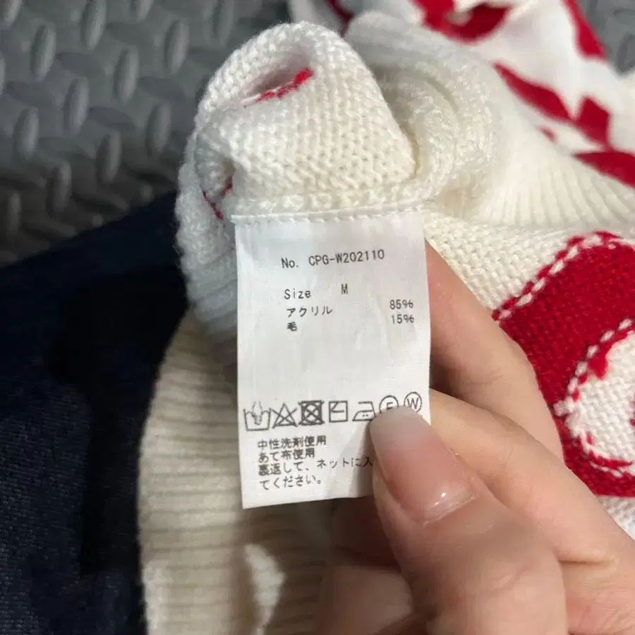 4번째 상품 이미지