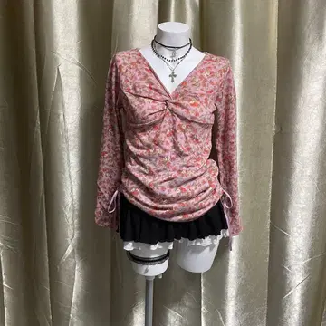 울 혼방 티셔츠 가슴 부분 크로스 레이스업 페어리 그런지 히메로리