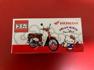 토미카 슈퍼커브 x HELLO KITTY 콜라보 모델!