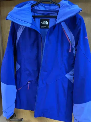 THE NORTH FACE 여성용 소프트쉘 자켓 S