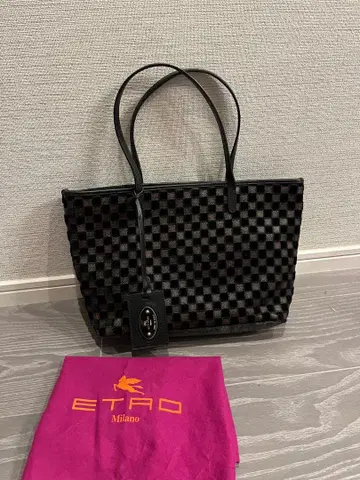 새상품급 ETRO 블랙 토트백