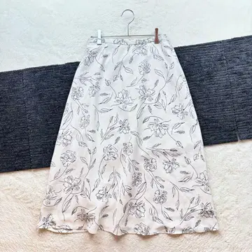 내추럴 뷰티 베이직/M/화이트/꽃무늬/A라인/롱 스커트/봄/여름