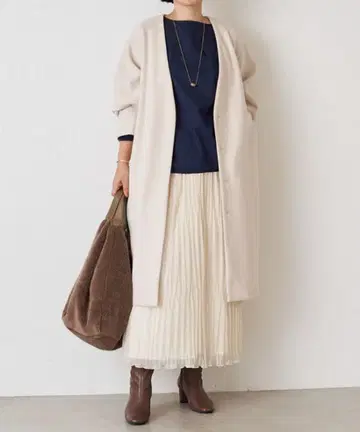 BEARDSLEY 비어즐리 / 울 라이크 벌룬 코트