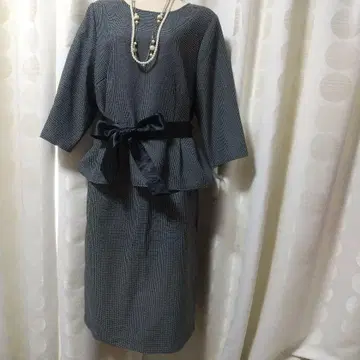 새상품 빅 사이즈 여성 수트 페플럼 셋업 리본 13호 LL 사이즈 상당