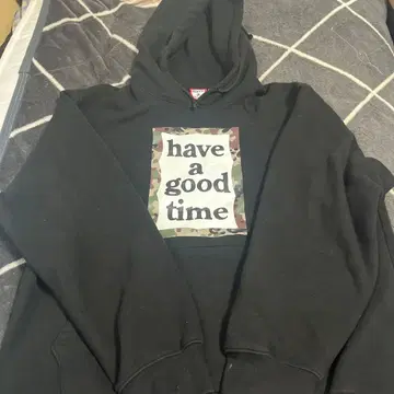블랙 후드티 L 사이즈 have a good time