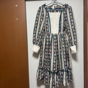 axes femme kawaii 스트라이프 로즈 패턴 원피스 그린