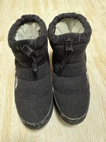 THE NORTH FACE 플리스 숏부츠 블랙