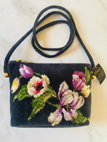 FEILER 플라워 자수 숄더백