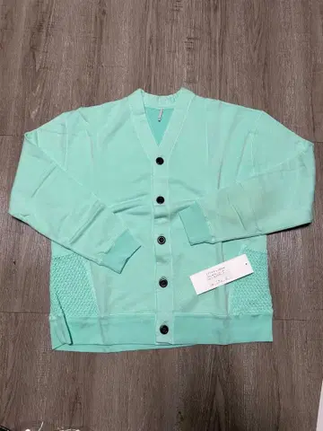 ETHOS 택 포함 미사용품 가디건