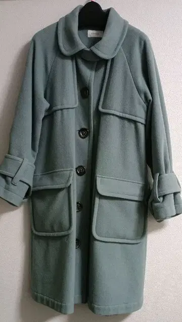 최종 가격 민트 그린 롱 코트