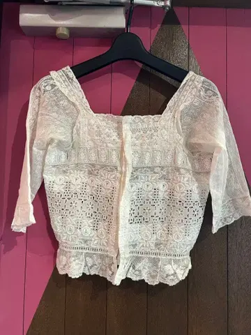 빈티지 화이트 레이스 반팔 블라우스