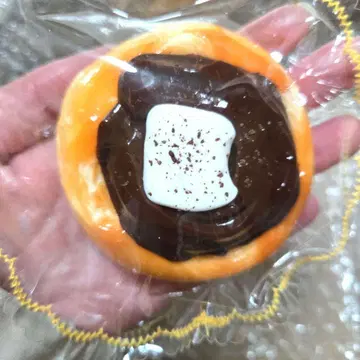 말랑말랑 수분감 폭발 M 사이즈 초코 버터빵 타바스코 스퀴즈
