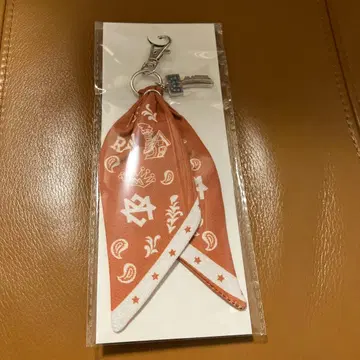 MAZZEL RAN MAZZEL ROOM 반다나 키링