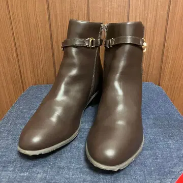 우천 겸용 보송보송 펄 비트 2WAY 벨트 숏부츠 다크 브라운