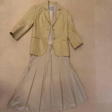 COMME CA 베이지 가죽 스커트 셋업