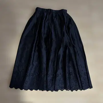 도쿄 소와르 자수 컷워크 블랙 롱 스커트 9호 사이즈